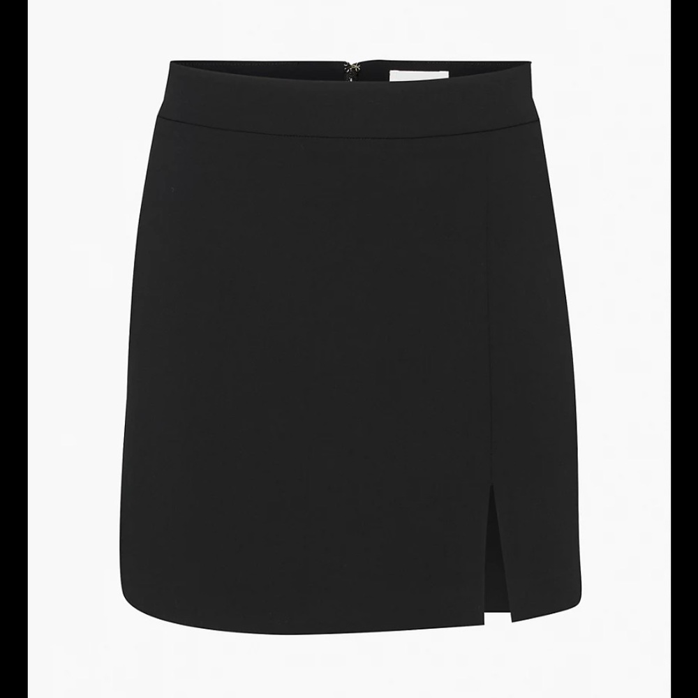 NWOT Wilfred Patio Mini Skirt in Black